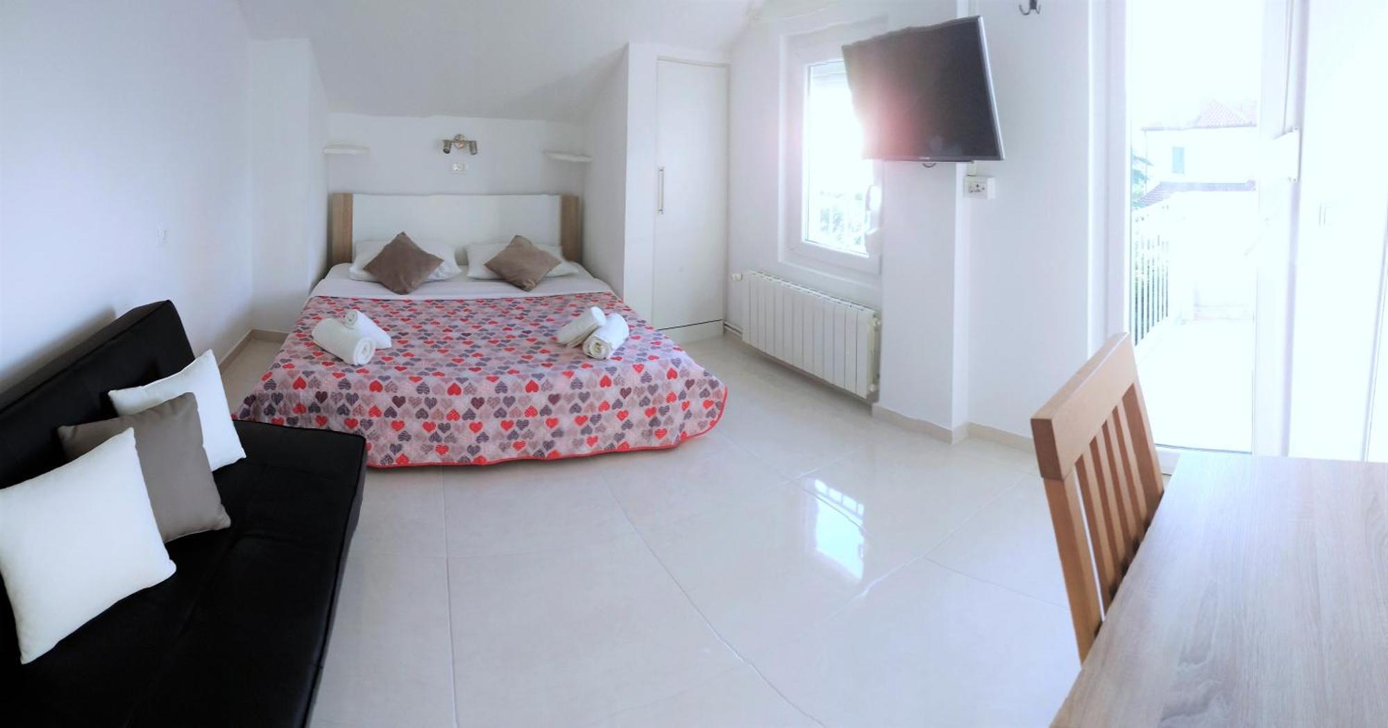 Guesthouse Cecilia 2 Malinska Εξωτερικό φωτογραφία