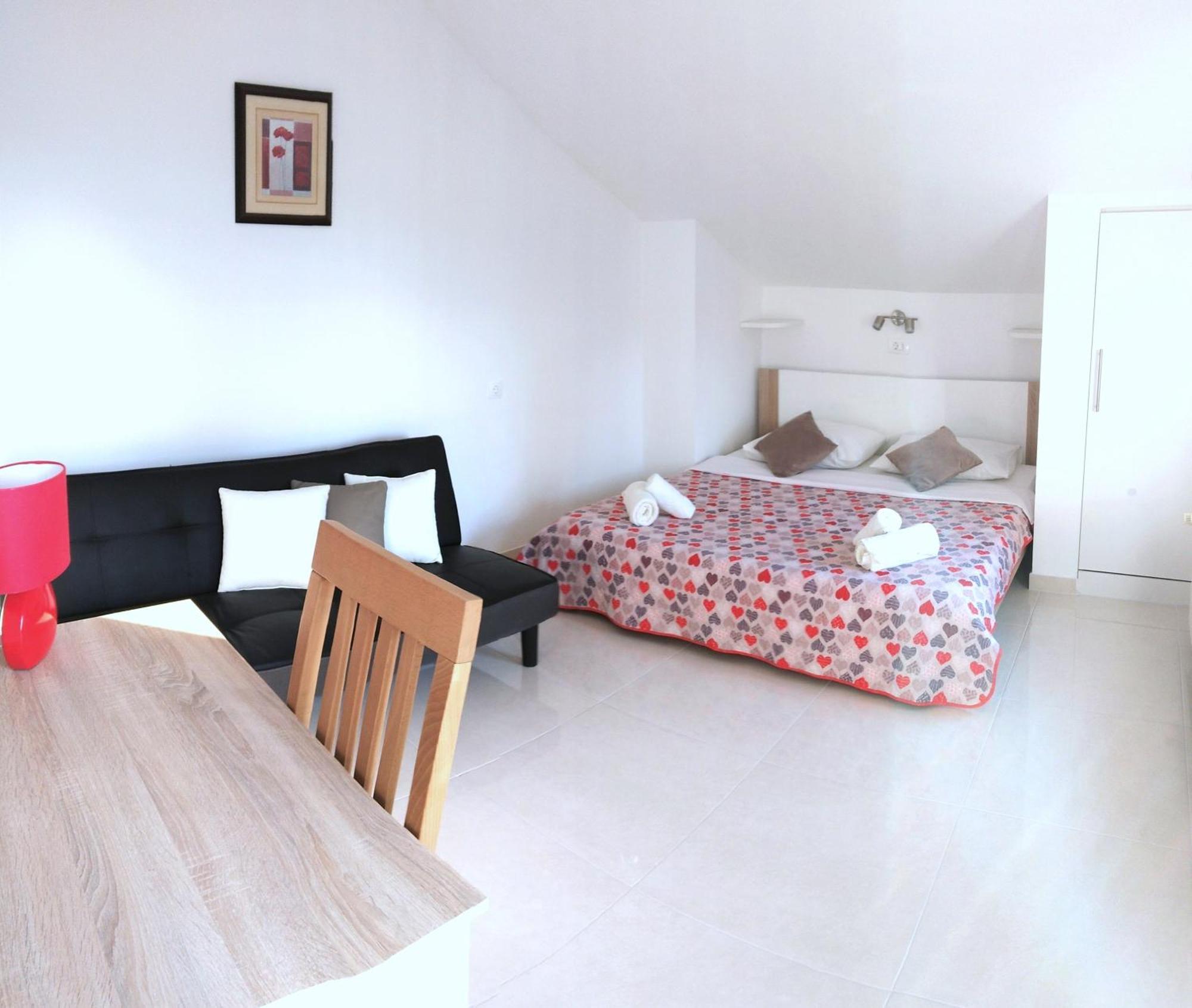 Guesthouse Cecilia 2 Malinska Εξωτερικό φωτογραφία