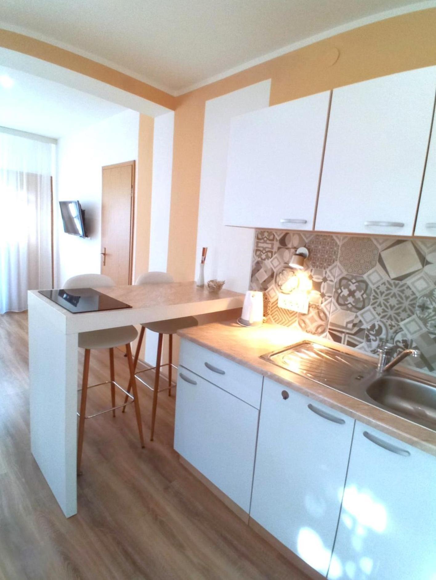 Guesthouse Cecilia 2 Malinska Εξωτερικό φωτογραφία