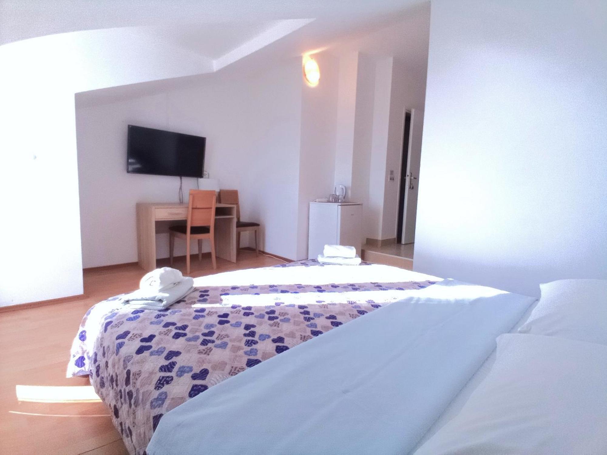 Guesthouse Cecilia 2 Malinska Εξωτερικό φωτογραφία